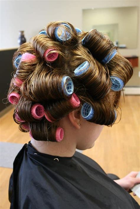 Who Needs Heat Rediscover The Magic Of Velcro Roller Curlers Long Hair Styles Hair Rollers