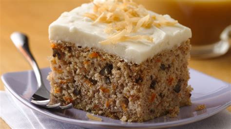 Scroll on to find easy recipes for everything from birthday cake shots (cake and booze, need i say more) to pumpkin cinnamon rolls, and almond chocolate biscotti. Easy Gluten-Free Carrot Cake Recipe - BettyCrocker.com
