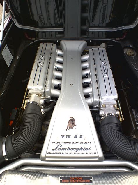 Descubrir 76 Imagen Motor Lamborghini V12 Abzlocalmx