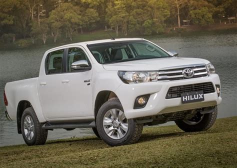 Toyota Hilux Ganha Nova Versão 4x4 Diesel Automática Por R 156970