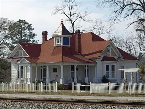 Filemaplesville Alabama Feb 2012 02 Wikimedia Commons