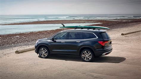 Best Buy Of The Year For Midsize Suv Goes To The Honda Pilot Garden