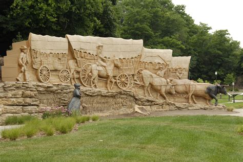 Wagon Train Memorial. Shawnee, Kansas Shawnee Kansas, Wagon, Mount