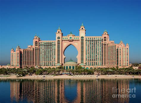 Atlantis The Palm Luxury Hotel Dubai Uae Photograph By Karol