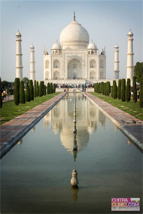 Taj mahal, mausoleum complex in uttar pradesh in northern india, built by the mughal emperor shah jahan in the 17th century. mypropertyfact.com: The Taj Mahal, India (architecture ...