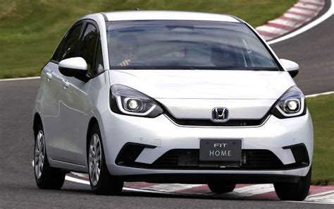 Bad news for united states fit fans hoping for a new one, i found a confirmed unofficial report that honda will not give the united states a new honda fit and will discontinue the fit here in america by 2021. HONDA FIT 2021 → Preços, FOTOS, Ficha Técnica, Itens e Consumo