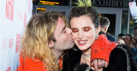 Bella Thorne Sends Birthday Love To Boyfriend Mod Sun Bella Thorne