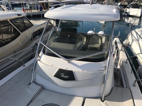 Available for rent from 190 € / day on samboat. RANIERI SHADOW 30 - Vente Bateau Occasion Mandelieu Cannes ...