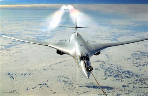 Стратегический сверхзвуковой бомбардировщик Ту 160 