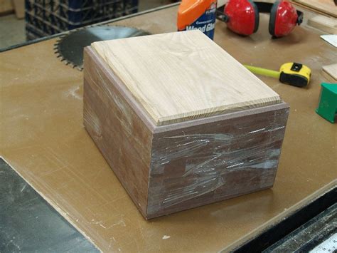 Making A Crematory Urn Box Part I Finewoodworking Cremation Boxes