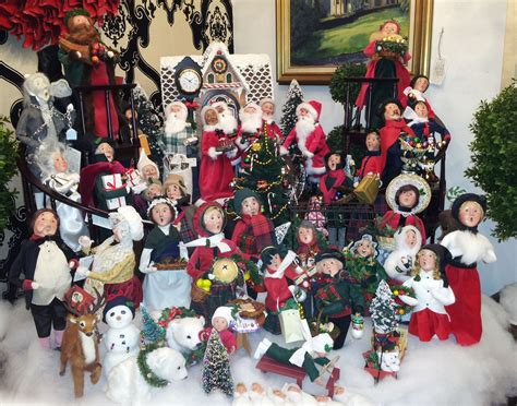Bronner's has essentially every you know a place is serious about its holiday decorations when its number of wreaths is in the thousands. Byers' Choice Carolers - Borregaard Design (Denville, NJ) | Outdoor christmas, Christmas ...