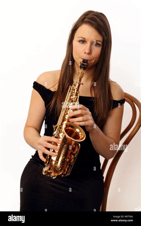 saxophone alto fotografías e imágenes de alta resolución alamy