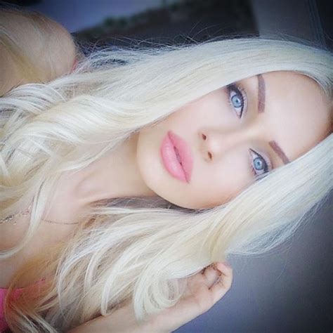 Top 10 Most Beautiful Russian Women On Instagram Royal Fashionist Instagram Pretty Eyes