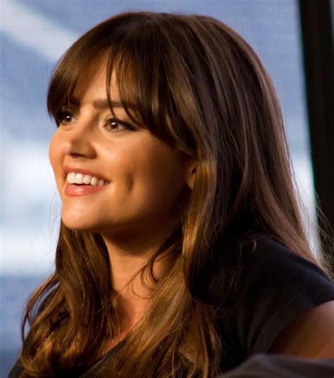Jenna Coleman Hairstyles For Layered Hair Curly Hair Beauty Bangs