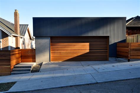 Chadbourne Doss Architects Modern Garage Garage Doors Modern