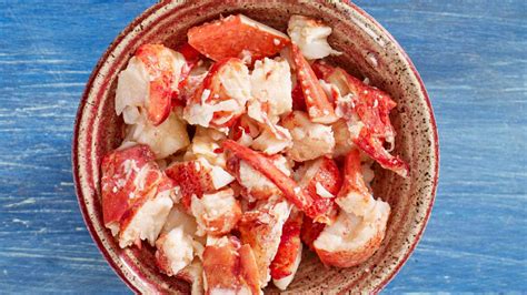 Perfectly Cooked Lobster Meat Get Maine Lobster