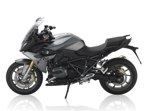 The r1200rt gained bmw esa (electronic suspension adjustment) as an optional extra for the first time, inherited from the k1200s. 2015 - 2017 BMW R 1200 RS Review - Top Speed