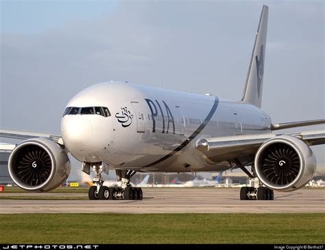 Ap Bgy Boeing 777 240lr Pakistan International Airlines Pia