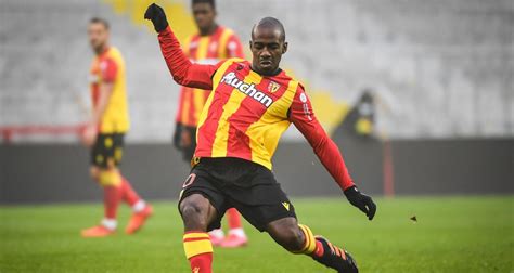 The match is a part of the ligue 1. RC Lens : une sublime nouveauté attend joueurs et ...