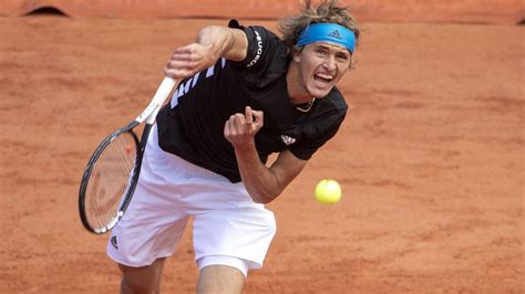 The german, long tipped as a future grand slam champion, again flattered to deceive as he. French Open 2019: Alexander Zverev clings on against John ...