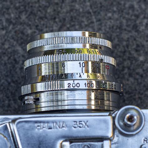 Halina 35x Compact 35mm Film Camera Flogging English