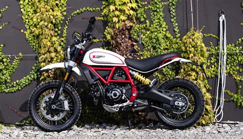 Review Of Ducati Scrambler Desert Sled 2019 Pictures Live Photos