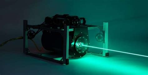Narrow Beam Laser Technology Enables Communications Between Underwater