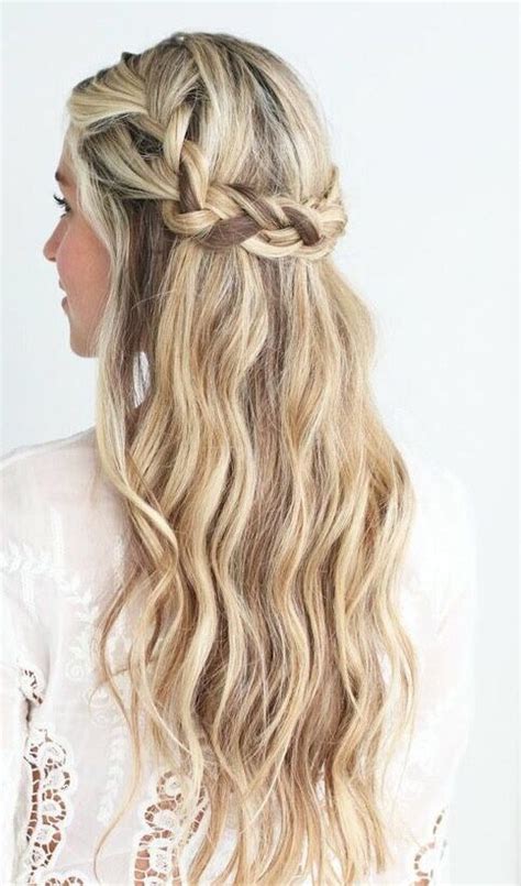Bring glamour to your prom with this boho chic hair styled. Half up. Half down | Hair | Pinterest | Crown braids ...