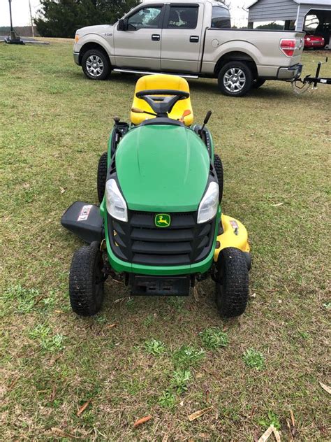 John Deere D100 42” Riding Lawn Mower Ronmowers