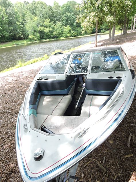 Bayliner Capri 1988 for sale for $1,950 - Boats-from-USA.com