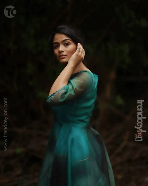 Anbudan Kushi Actress Reshma Venkatesh In Green