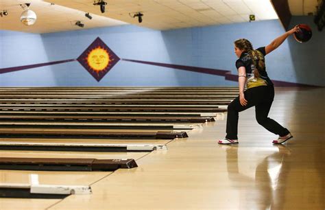 Michigan High School Bowlers Crowned At State Finals