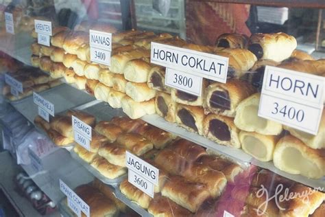Ini Dia Toko Roti Legendaris Di 5 Kota Di Indonesia Telek Wangi