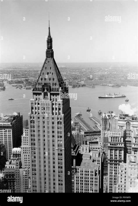 1930s Neo Gothic Bank Of Manhattan Trust Building Now The Trump