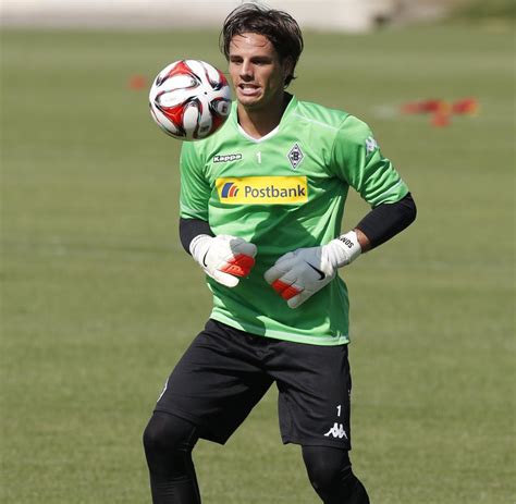 Official twitter account of yann sommer see you, yann! Yann Sommer: "Es gibt heute kaum noch verrückte Torhüter ...