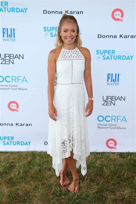 Kelly Ripa At Ovarian Cancer Super Saturday Project In New York 0730