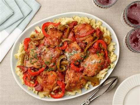 Fill the pot with enough water to cover the chicken, put on the lid, bring to a boil and continue to boil for 30 minutes. Chicken Cacciatore Recipe | Ree Drummond | Food Network