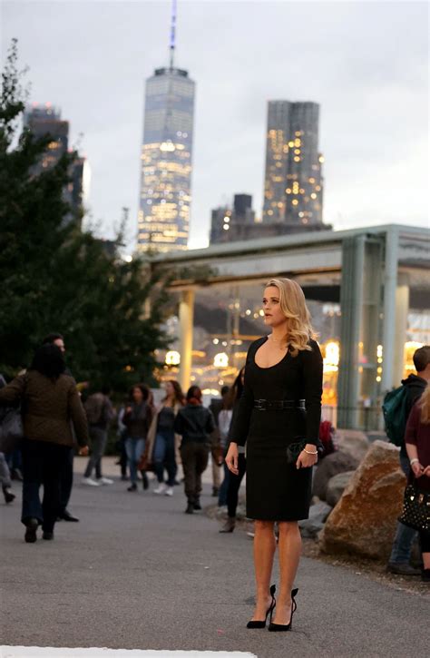 Reese Witherspoon In A Black Dress Your Place Or Mine Set In