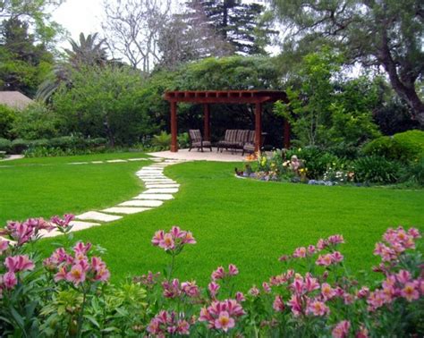 Paisajes naturales en el jardín, deléitese con las vistas.