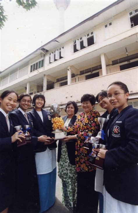 The smk convent bukit nanas alumni, its current students, teachers and parents were greatly alarmed at the news that the school's land lease which is expiring in september 2021 has not been renewed by the lands & mines department. Relax, Convent Bukit Nanas isn't going anywhere, says ...