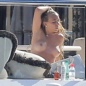 Chloe Green Nude Topless Paparazzi Pics Scandal Planet The Best