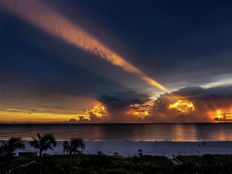 Searchlight To The Heavens Photograph By David Choate