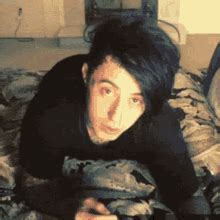 Ronnie Radke Silly Gif Ronnie Radke Silly Bed Discover Share Gifs