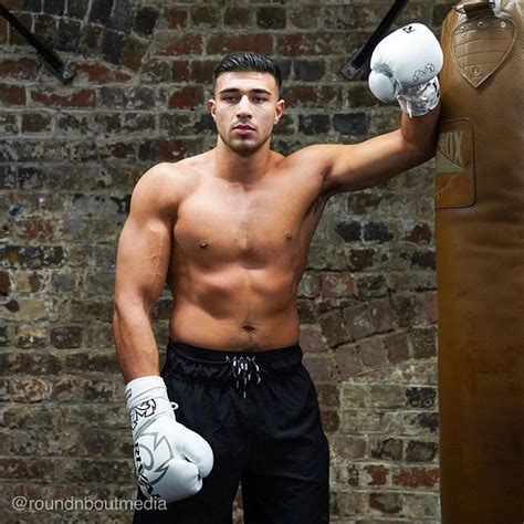 Tommy Fury At Todays Media Workout At The Henriettastreetgym In