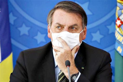 Novo Teste Aponta Que Bolsonaro Continua Infectado Pelo Coronavírus