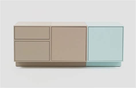 Das wohnzimmer als zentraler ort der begegnung hat vielzählige anforderungen zu erfüllen. Cubit: Modulares Möbelsystem für verschiedenste ...