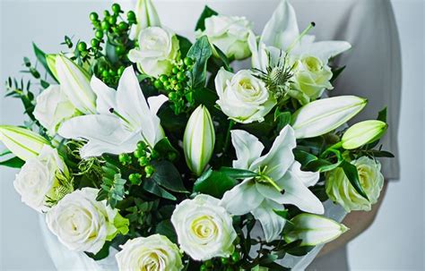 Sympathy And Funeral Flowers Uk Waitrose Florist