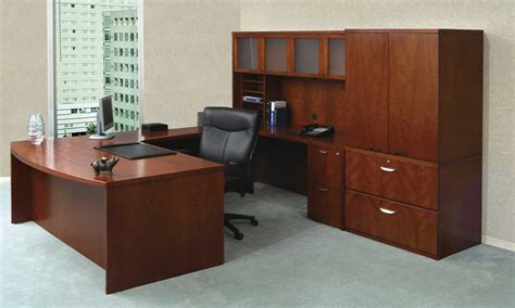 Smart Executive Office Furniture Design