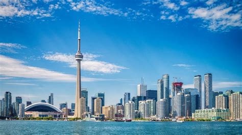 Living In Toronto Ontario Prepare For Canada