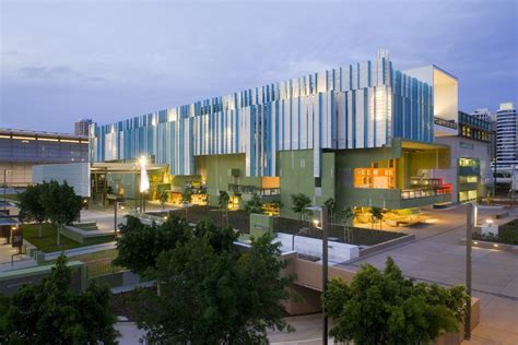 Contact info hamilton public library 13 broad street hamilton, ny 13346. State Library of Queensland / Donovan Hill + Peddle Thorp ...